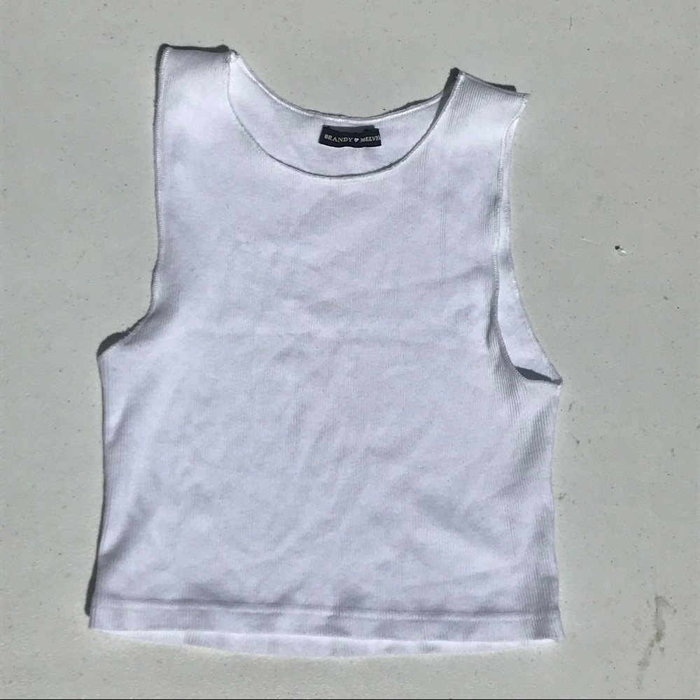 White ribbed cropped tank top